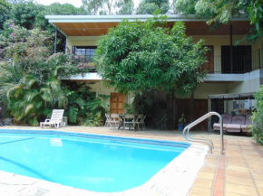 Отель Managua Hills  Манагуа